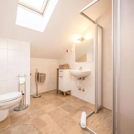 Apartment Near The Area And